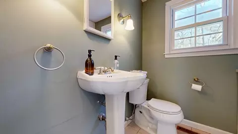133 Chestnut St, Upton, MA 01568 photo 22