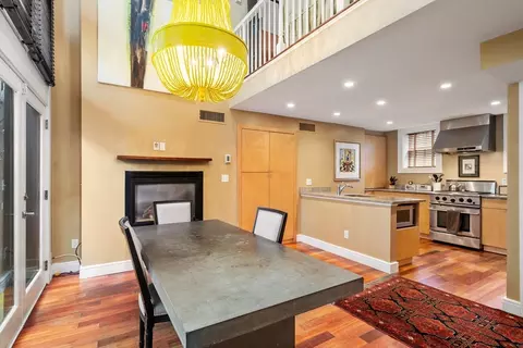5 Taylor St, Boston, MA 02118