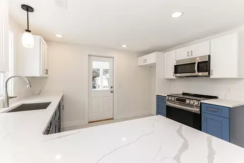 40 Great Rd, Maynard, MA 01754 photo 9