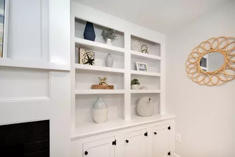 64 Cross St, Hingham, MA 02043 photo 11