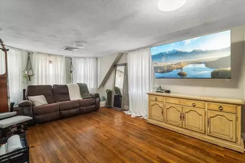 33 Depot St, Wareham, MA 02538 photo 6