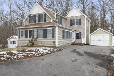 65 First St # -R, Taunton, MA 02780