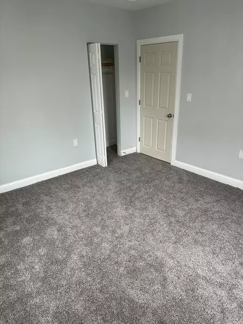 Bedroom - 47 Dresden St, Springfield, MA 01109 photo 3 of 4