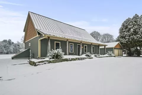 58 Rivulet St, Uxbridge, MA 01569