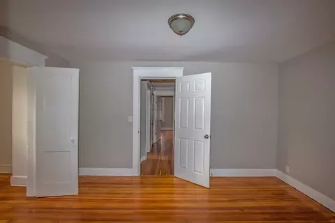 29 Eton St, Springfield, MA 01108 photo 24