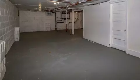 29 Eton St, Springfield, MA 01108 photo 33