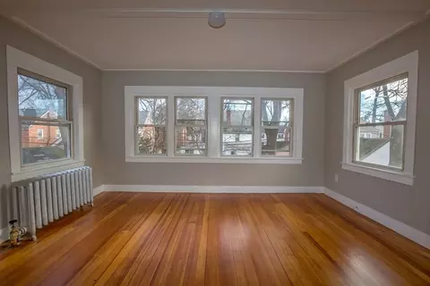 29 Eton St, Springfield, MA 01108 photo 18