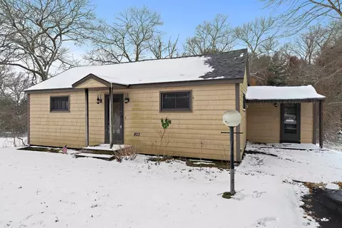 803 Orchard St, Raynham, MA 02767