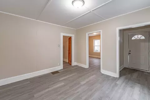84-86 Bowles St, Springfield, MA 01109 photo 8