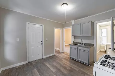84-86 Bowles St, Springfield, MA 01109 photo 6