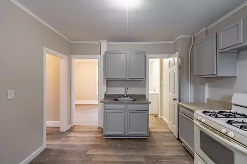 84-86 Bowles St, Springfield, MA 01109 photo 5