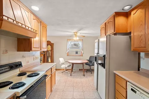 7 Wirling Dr, Beverly, MA 01915 photo 23