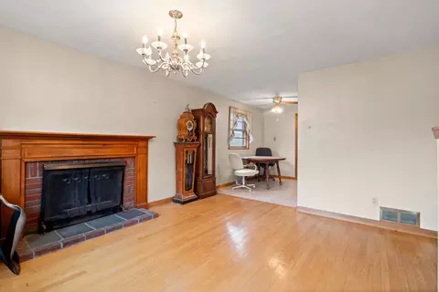7 Wirling Dr, Beverly, MA 01915 photo 18