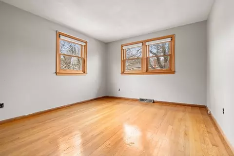 7 Wirling Dr, Beverly, MA 01915 photo 9