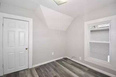 36 Orleans St, Springfield, MA 01109 photo 18