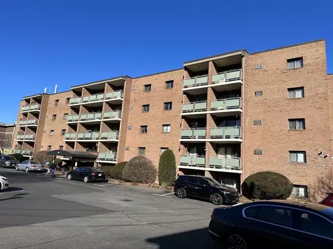 881 Broadway #59, Everett, MA 02149