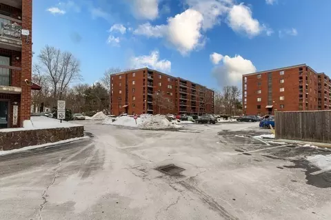 159 Main St #6A, Stoneham, MA 02180