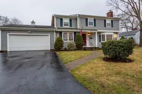 227 Mount Hope Rd, Somerset, MA 02726