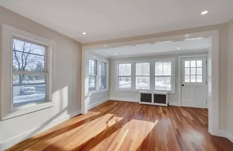 Living - 138 Great Rd, Maynard, MA 01754 photo 2 of 3