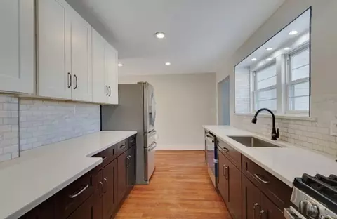 Entry Way - 138 Great Rd, Maynard, MA 01754 photo 1 of 3