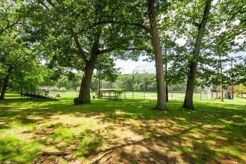Exterior - 138 Great Rd, Maynard, MA 01754 photo 6 of 6