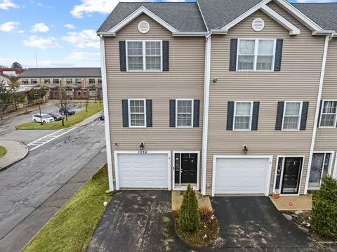 1084 Pine St #6, Fall River, MA 02723