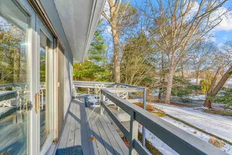 Exterior - 58 Sachem Dr, Centerville, MA 02632 photo 2 of 7