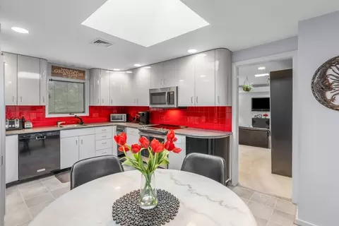 Kitchen - 58 Sachem Dr, Centerville, MA 02632 photo 1 of 2