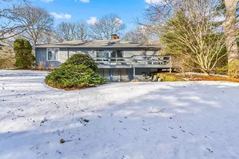 Exterior - 58 Sachem Dr, Centerville, MA 02632 photo 7 of 7