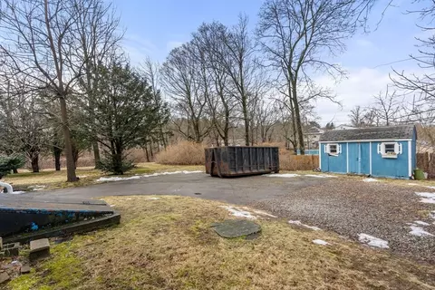 Exterior - 579 Washington St, Dedham, MA 02026 photo 7 of 7