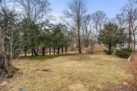 View/Area - 579 Washington St, Dedham, MA 02026 photo 2 of 2