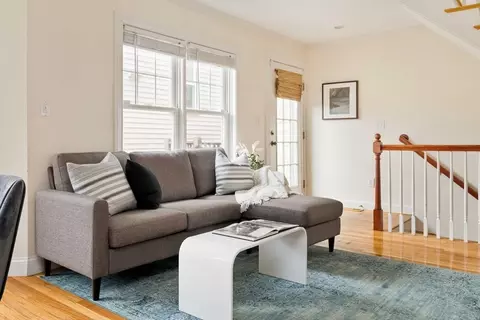 92 Chestnut St #2, Brookline, MA 02445 photo 8