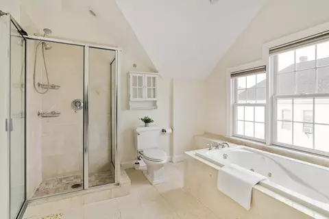 92 Chestnut St #2, Brookline, MA 02445 photo 19