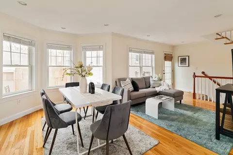 92 Chestnut St #2, Brookline, MA 02445 photo 5