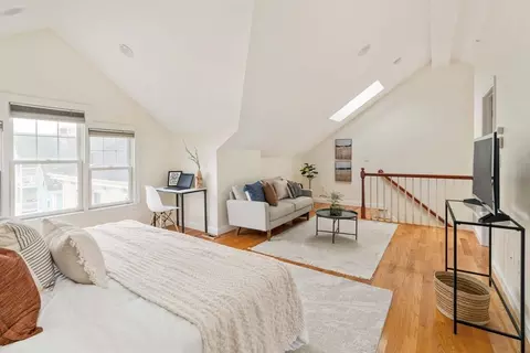 92 Chestnut St #2, Brookline, MA 02445 photo 14