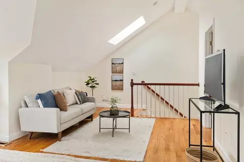 92 Chestnut St #2, Brookline, MA 02445 photo 15