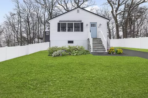 12 Orcutt Ave, Saugus, MA 01906