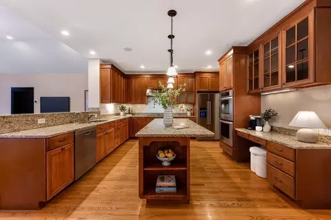 50 Barrett St, Needham, MA 02492 photo 7