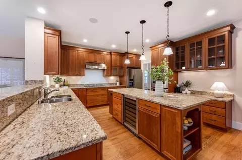 50 Barrett St, Needham, MA 02492 photo 8