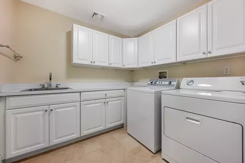 50 Barrett St, Needham, MA 02492 photo 25