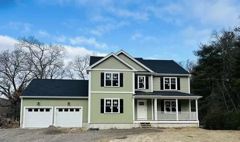 140 Willis Pond Rd, Taunton, MA 02780