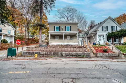 90-92 Pleasant St, Fitchburg, MA 01420