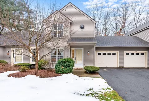 303 Ridgefield Cir #B, Clinton, MA 01510