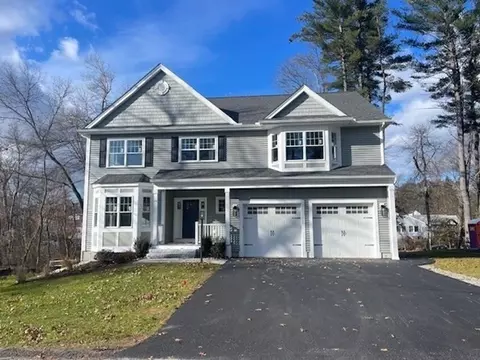 10 Scott Ave, Burlington, MA 01803