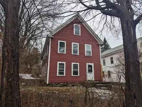 19 Pine St, Athol, MA 01331 photo 1