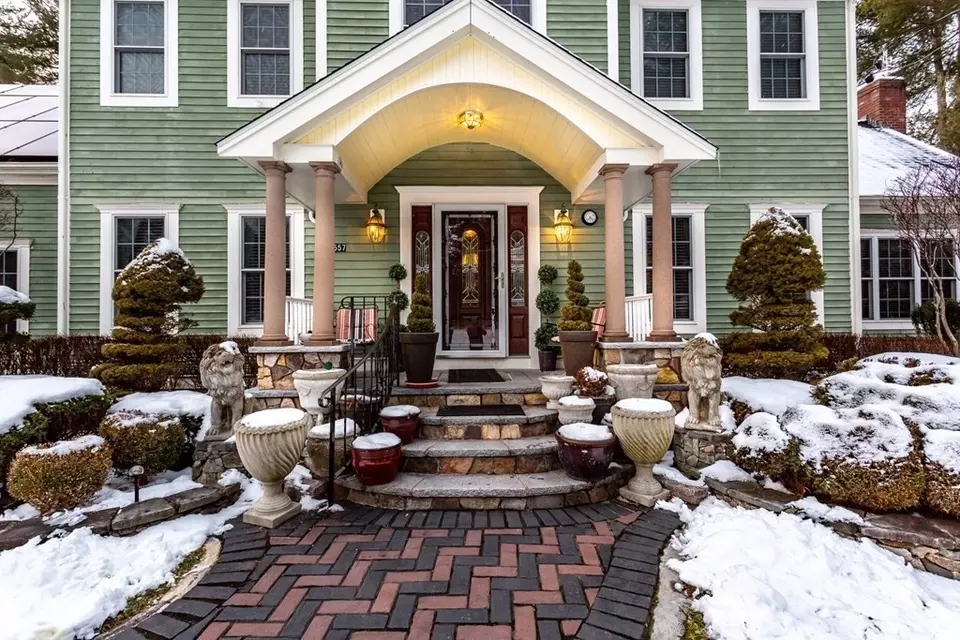 557 Bay Rd, Easton, MA 02375 40 Photos Movoto