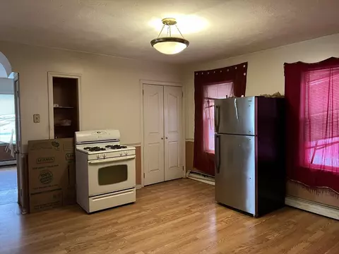 76 Perry Ave, Worcester, MA 01610 photo 13