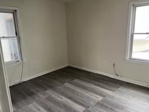 76 Perry Ave, Worcester, MA 01610 photo 11