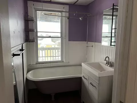 76 Perry Ave, Worcester, MA 01610 photo 17