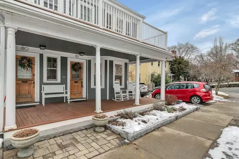 82 Gloucester St #82, Arlington, MA 02476 photo 2